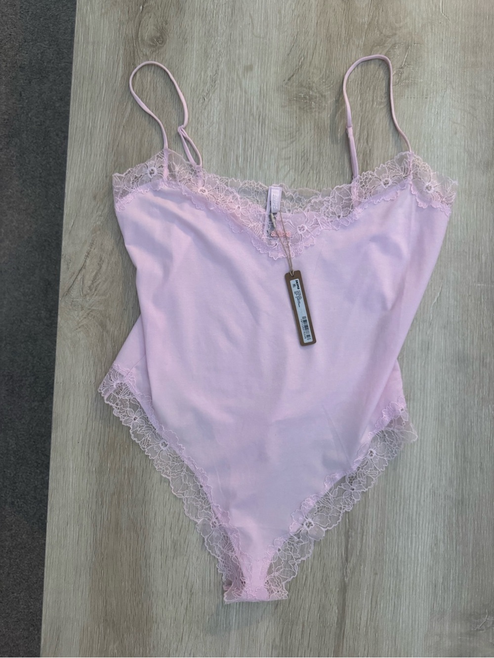 Skims Cotton Lace Cami Bodysuit in Cherry Blossom NWT - Picture 4 of 7